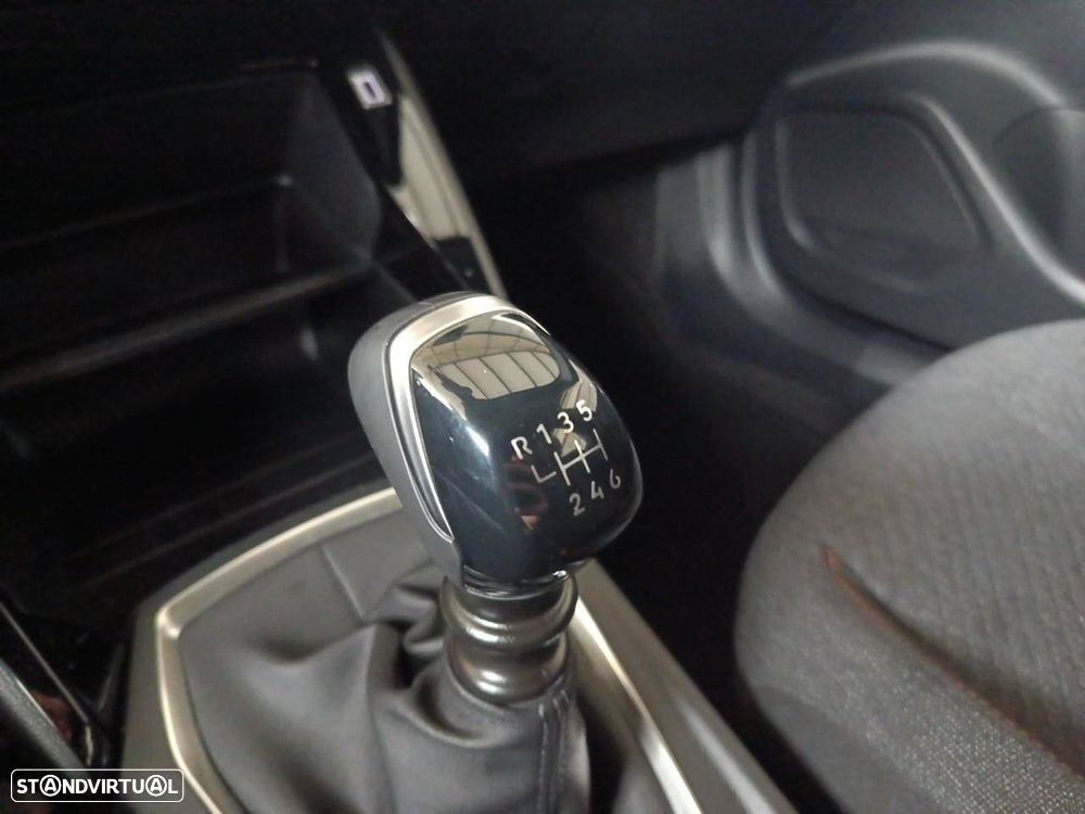 Peugeot 2008 1.2 PureTech Style - 19