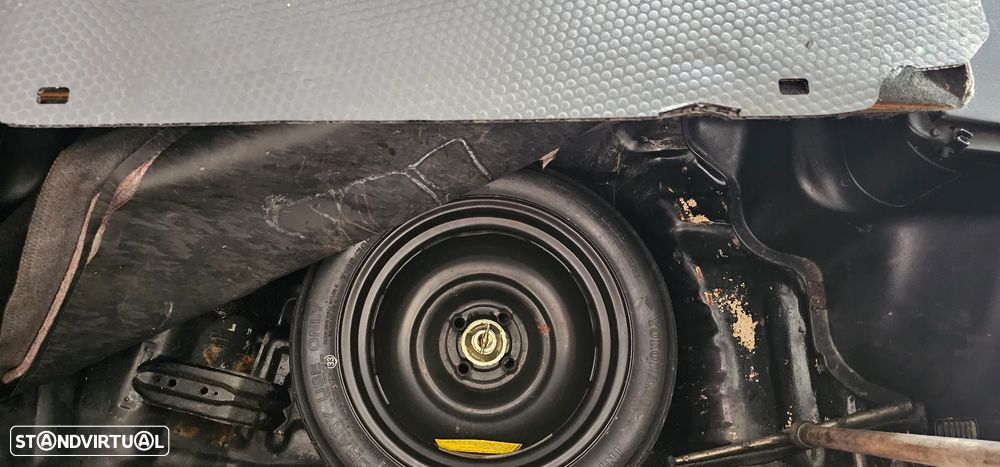 Honda CRX 1.6 VTEC - 23