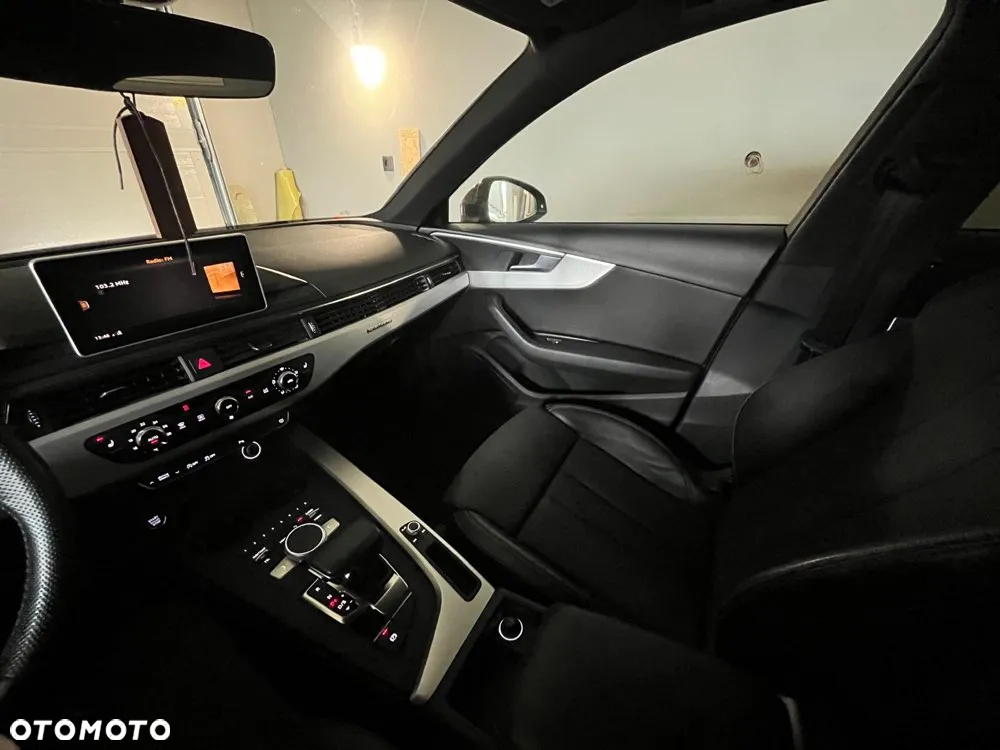 Audi A4 Avant 2.0 TDI S tronic quattro design - 12