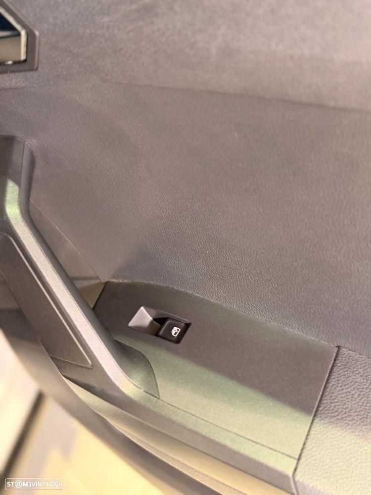 SEAT Arona 1.0 TSI Style - 32