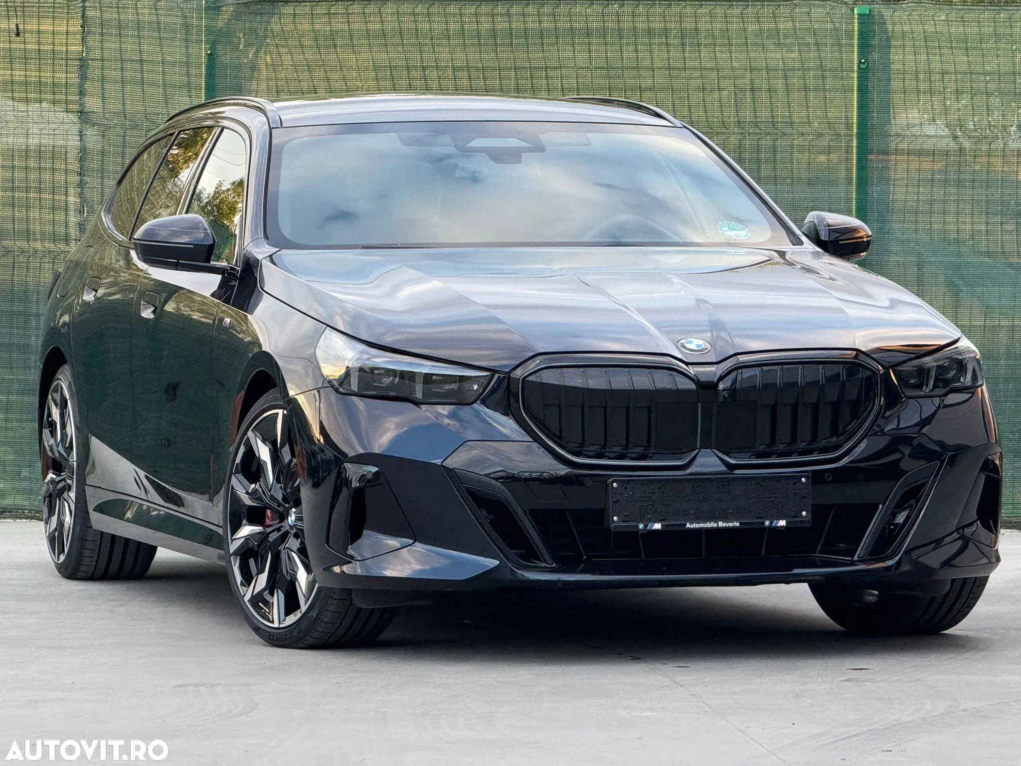 BMW Seria 5 540d xDrive AT MHEV - 19