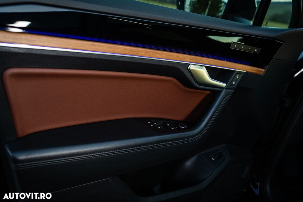 Volkswagen Touareg - 8