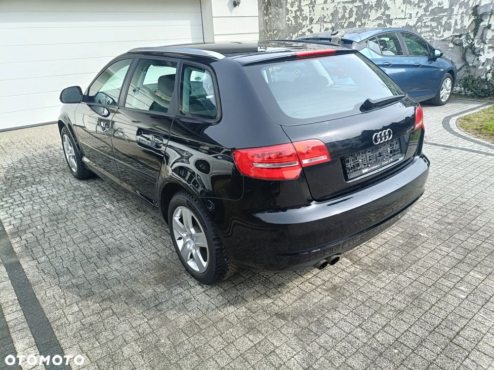 Audi A3 Sportback 1.4 TFSI Ambiente - 7