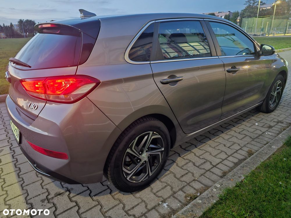 Hyundai i30 - 16