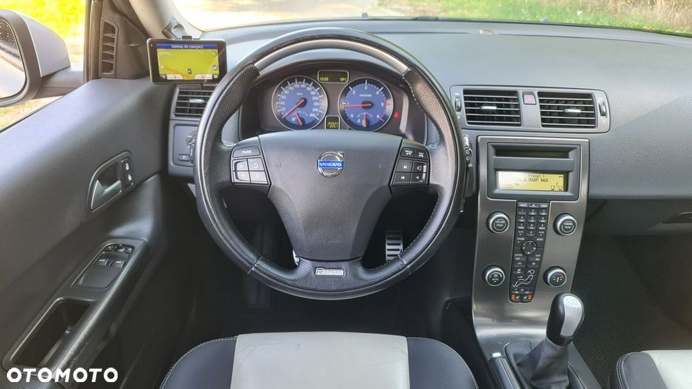 Volvo C30 D2 DRIVe R-Design - 17