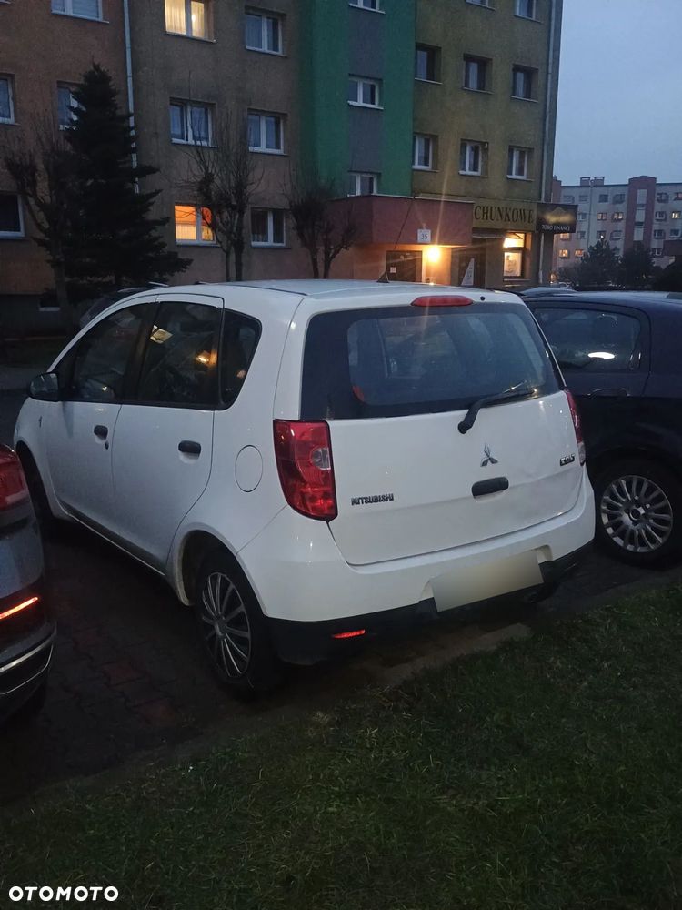 Mitsubishi Colt 1.3 Intense - 2
