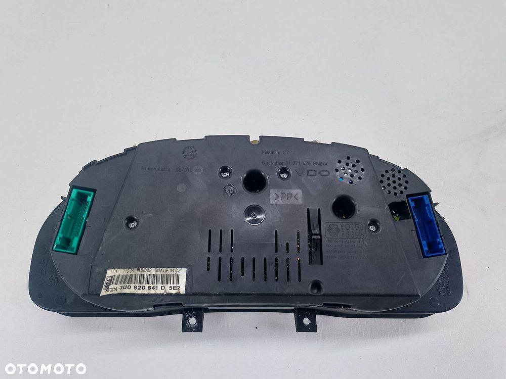 LICZNIK SKODA SUPERB I  1.9 TDI 3U0920841D - 5