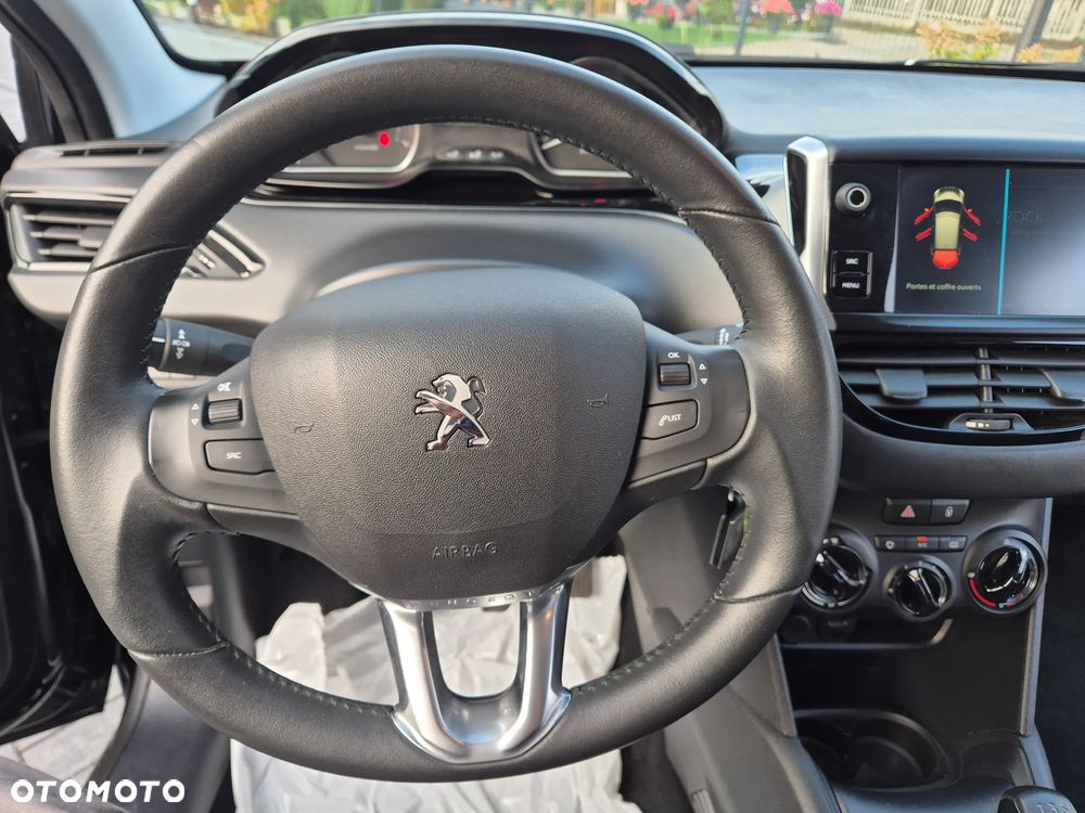 Peugeot 208 1.2 PureTech Active - 14