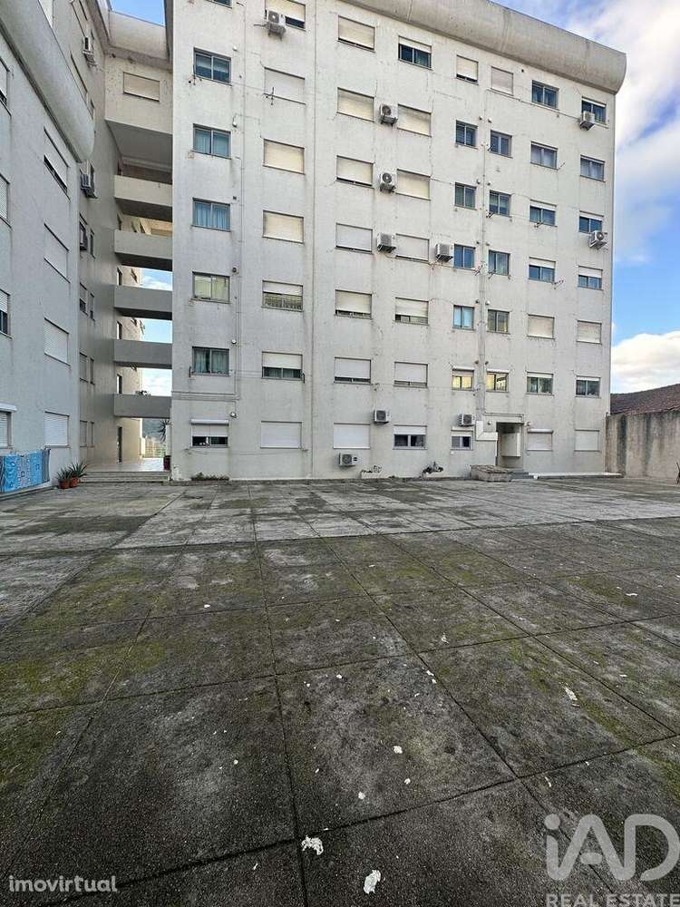 Apartamento T2 em Peso da Régua e Godim de 103,00 m2 - Grande imagem: 2/24