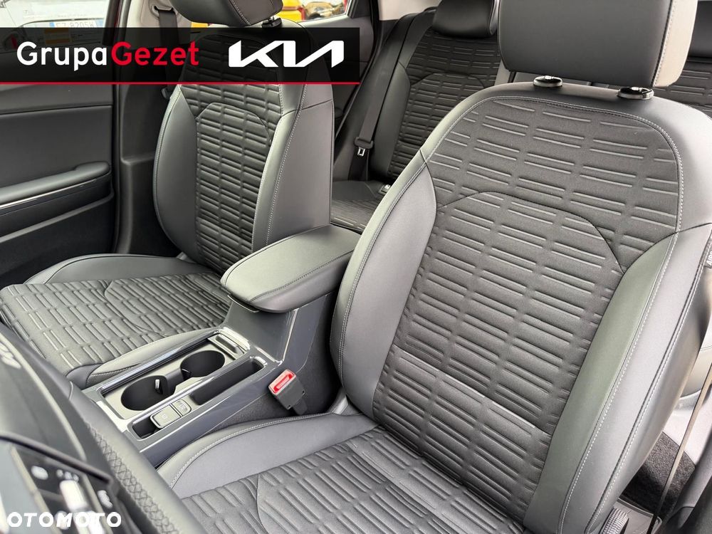Kia XCeed - 13