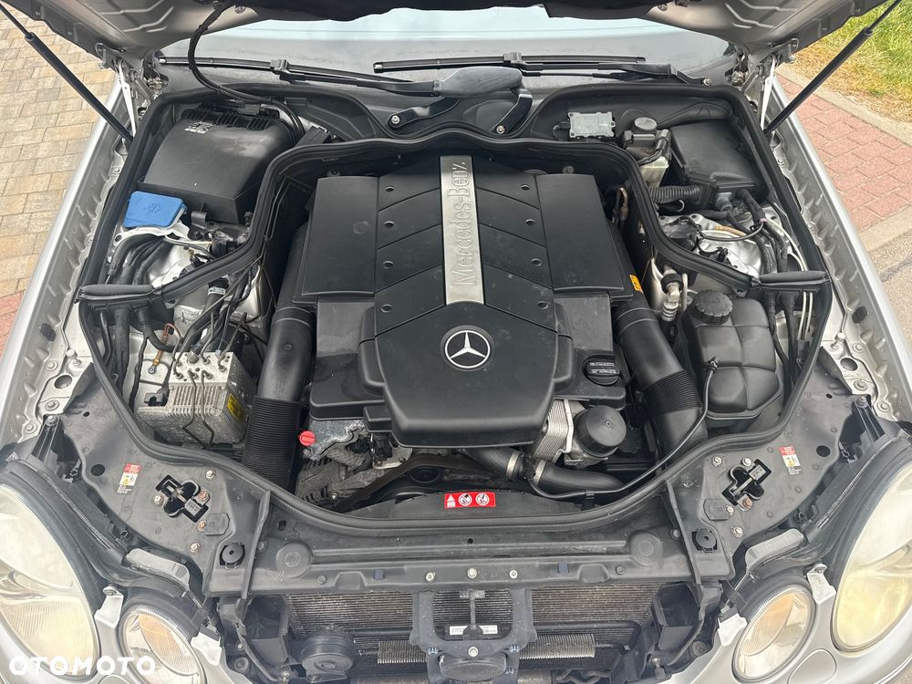 Mercedes-Benz Klasa E 500 4-Matic T Avantgarde - 9