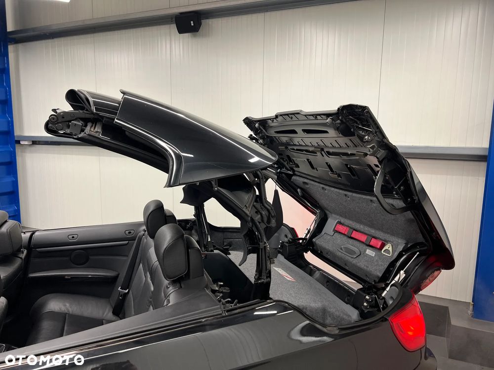 BMW Seria 3 320d DPF M Sport Edition - 29