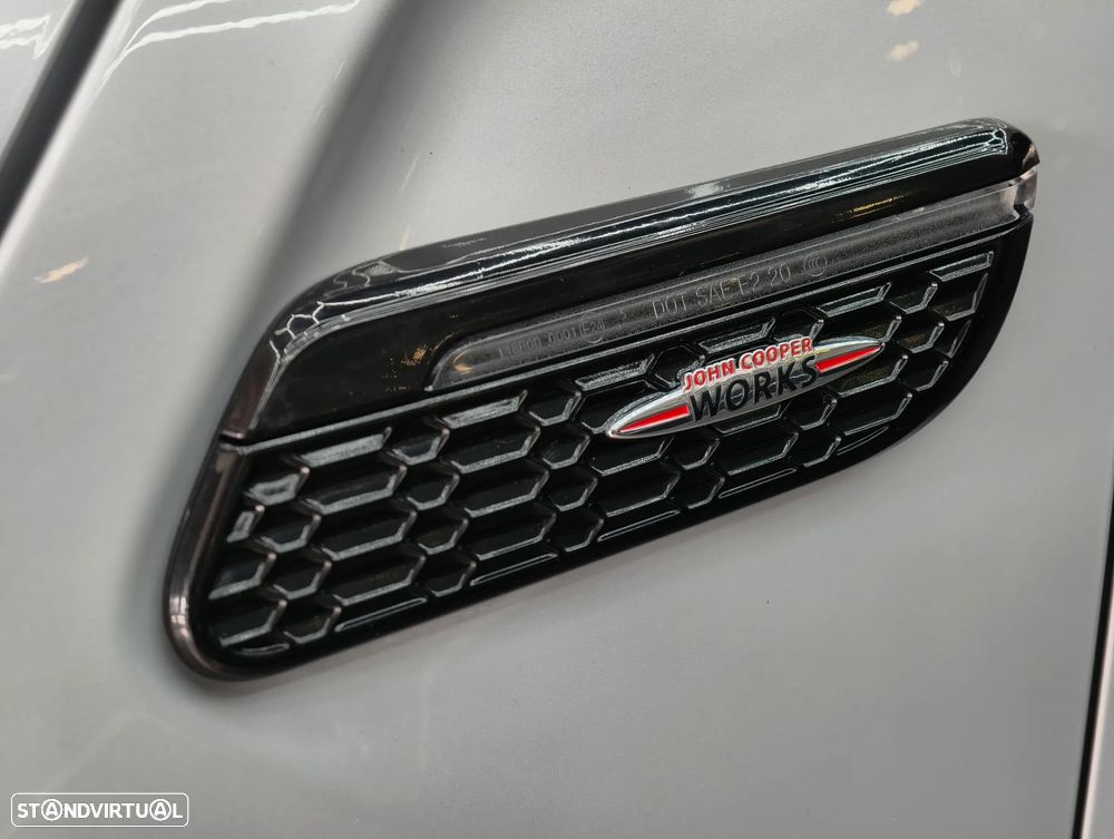 MINI 5 Portas Cooper D - 21