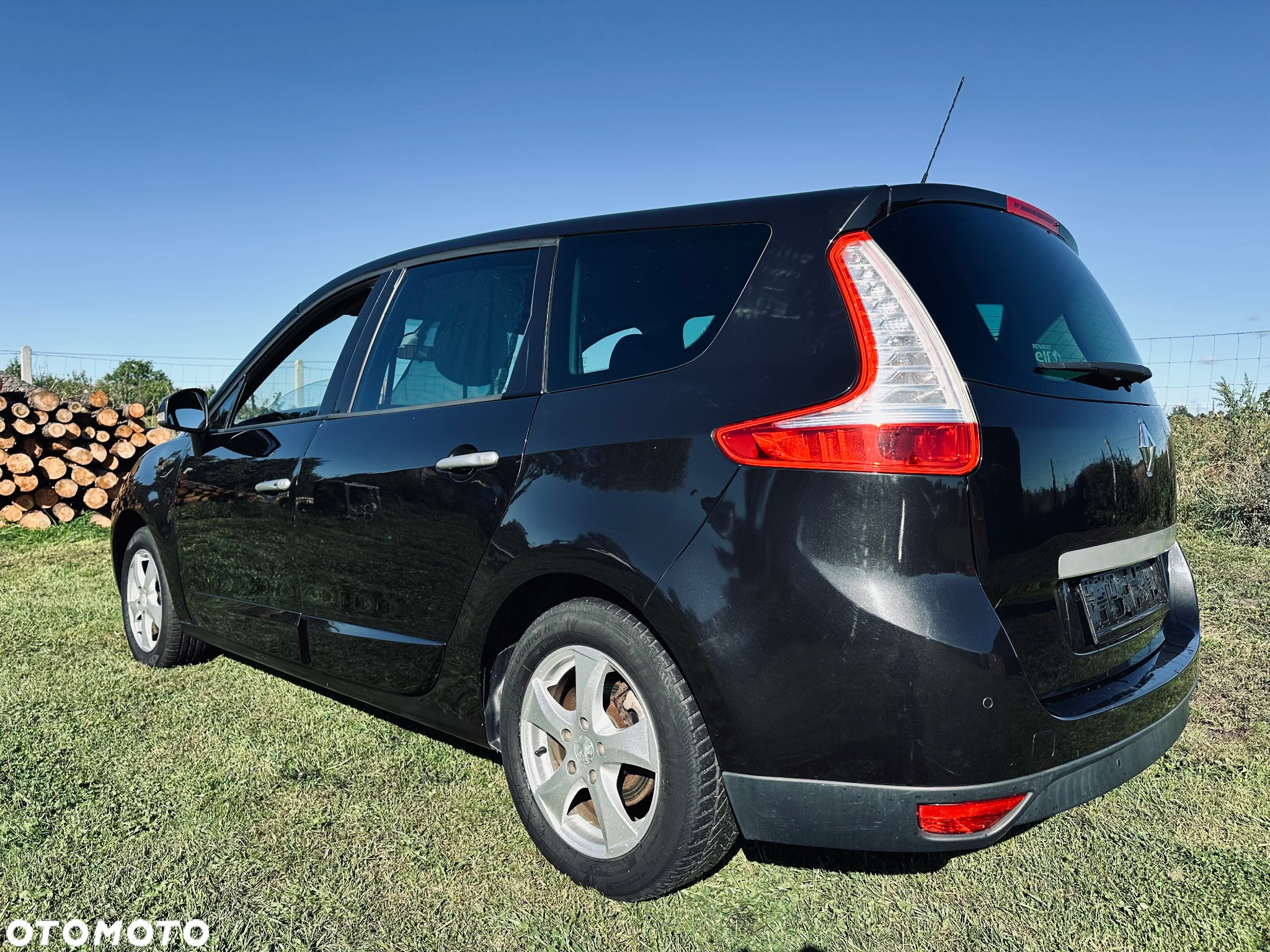 Renault Grand Scenic Gr 1.4 16V TCE TomTom Edition - 3