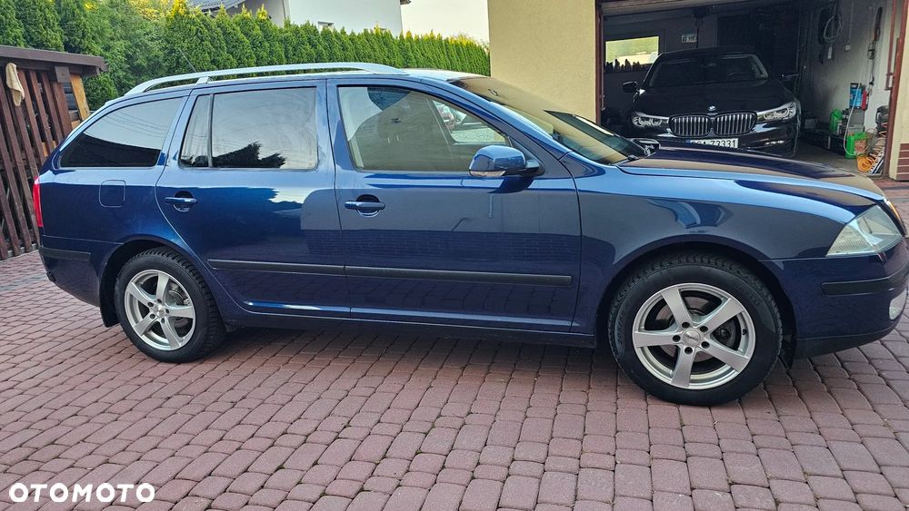 Skoda Octavia 1.6 Automatik Ambiente - 13