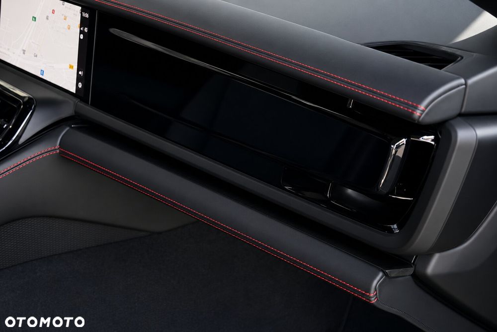 Porsche Panamera GTS - 31