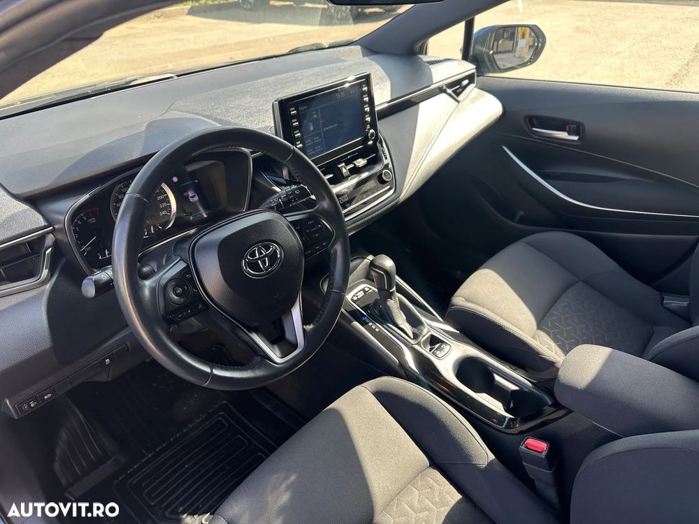 Toyota Corolla 1.8 Comfort - 3