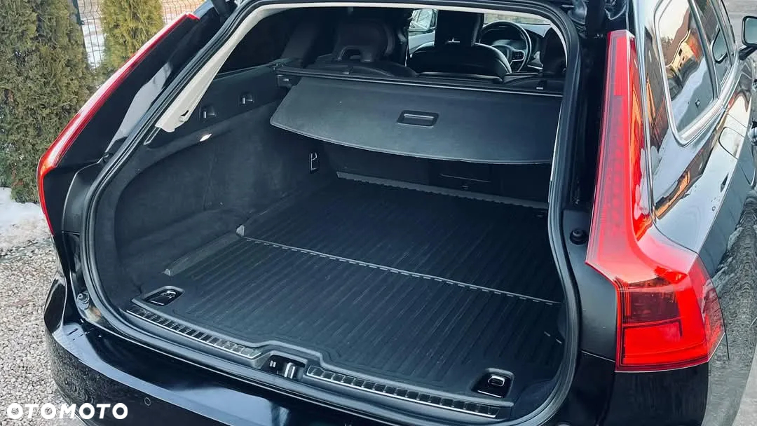 Volvo V90 D4 AWD Momentum Pro - 12