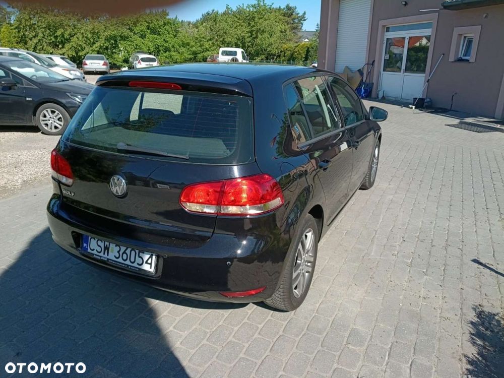 Volkswagen Golf - 5
