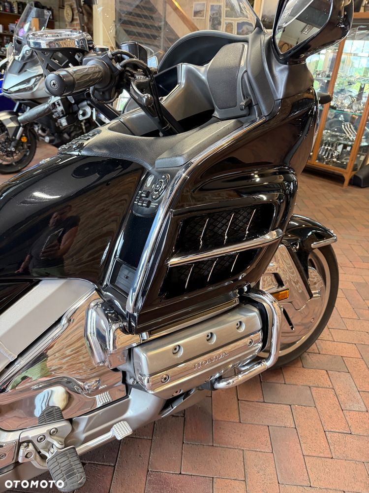 Honda GL - 18