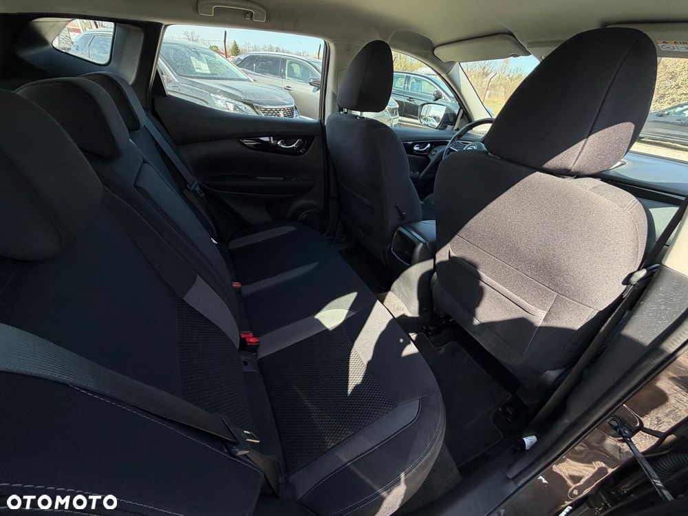 Nissan Qashqai 1.3 DIG-T DCT N-TEC - 22