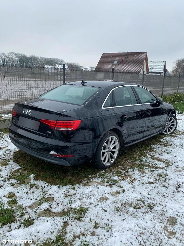 Audi A4 Limousine - 2