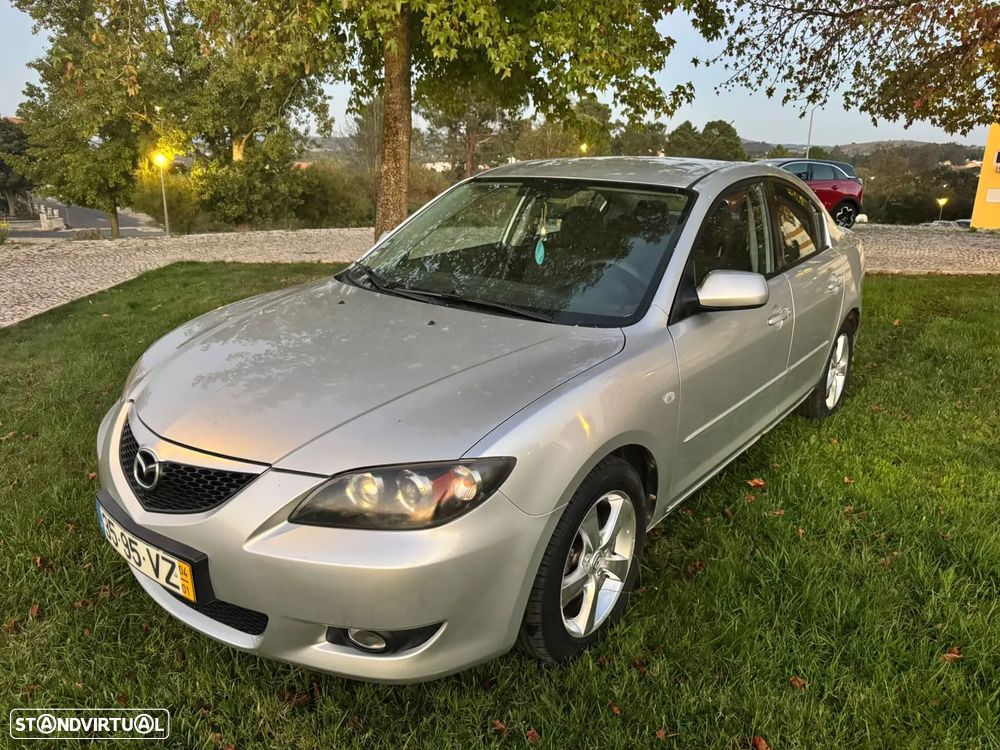 Mazda 3 Hatchback - 4