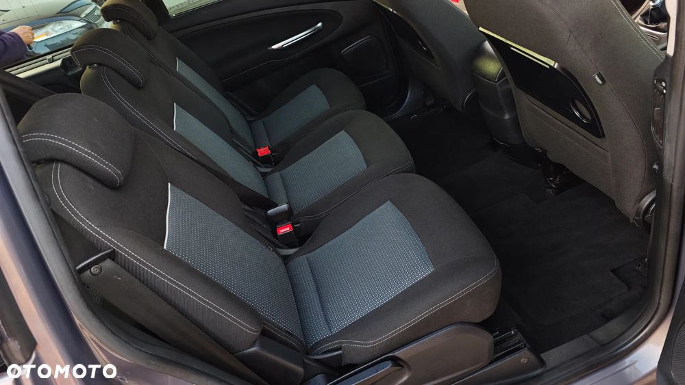 Ford Galaxy 2.0 TDCi Titanium - 11