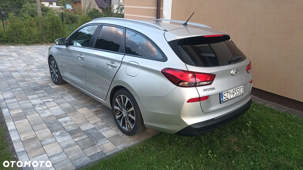 Hyundai i30 1.6 D Comfort - 7