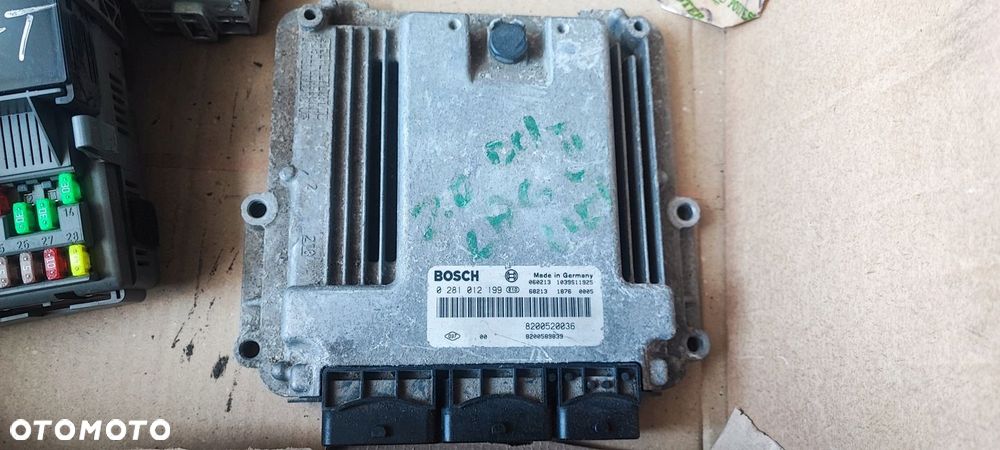 LAGUNA II 2.0DCI STEROWNIK ZESTAW STARTOWY 8200520036 8200224594 8200534446 - 2