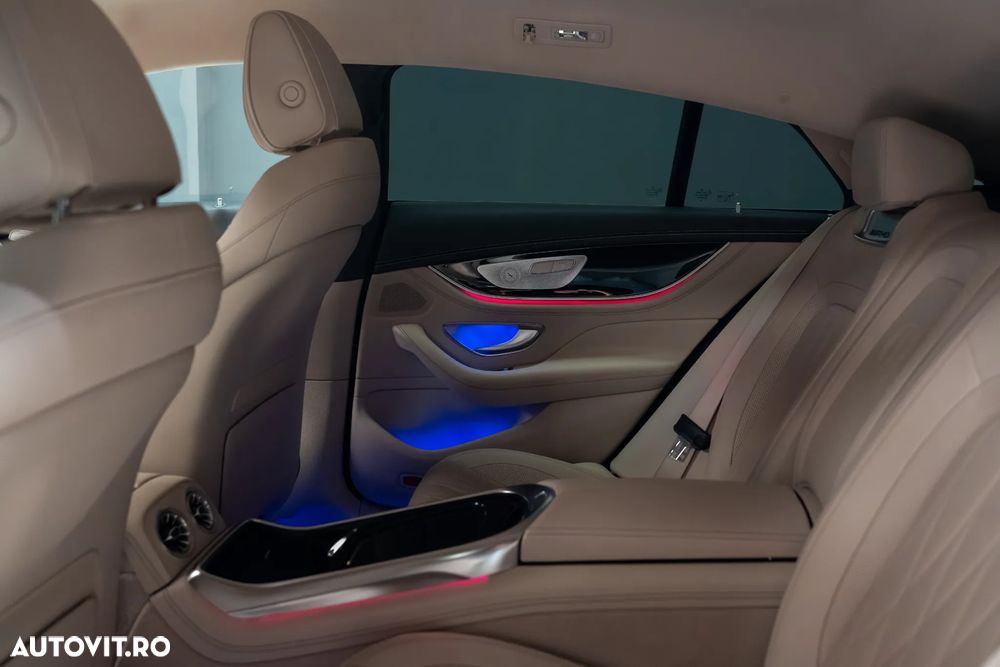 Mercedes-Benz AMG GT 4-door Coupe 63 4Matic+ Speedshift MCT 9G - 24