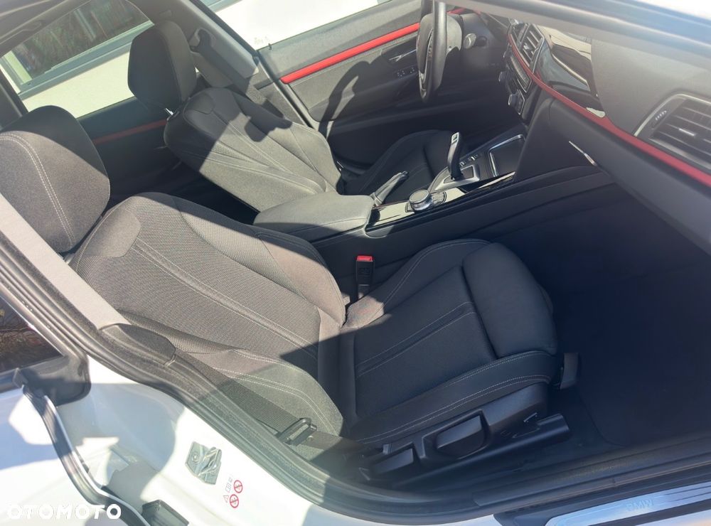 BMW 3GT 320d xDrive Sport-Aut Sport Line - 17