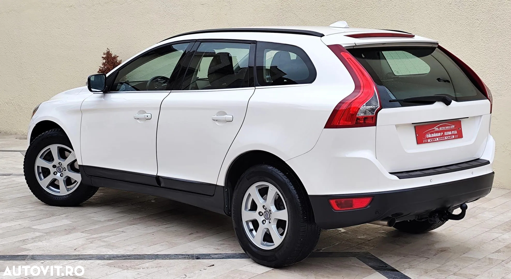 Volvo XC 60 - 4