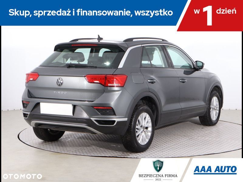 Volkswagen T-Roc - 6