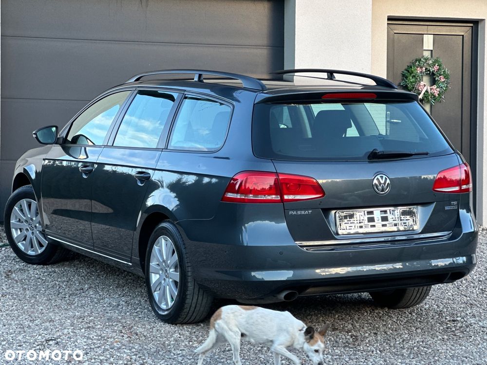 Volkswagen Passat - 17