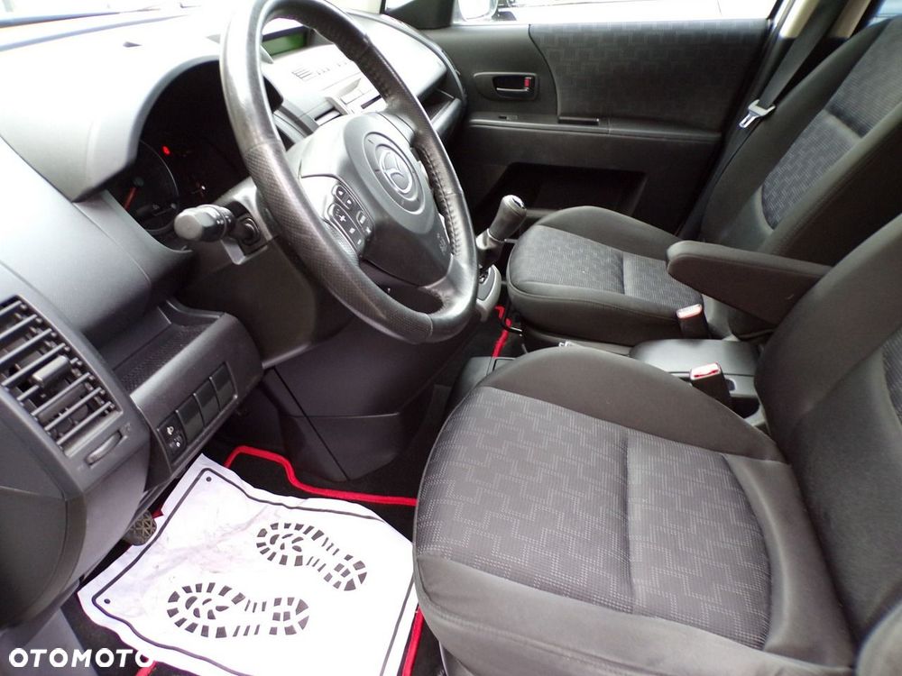 Mazda 5 - 18