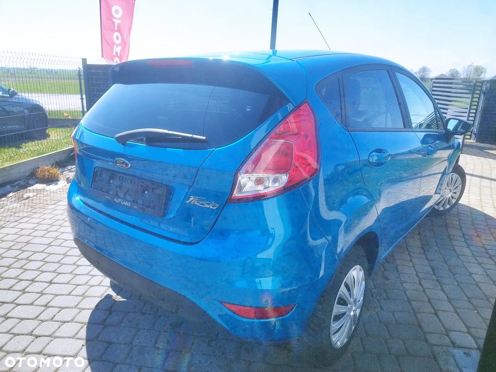 Ford Fiesta 1.4 Trend - 10