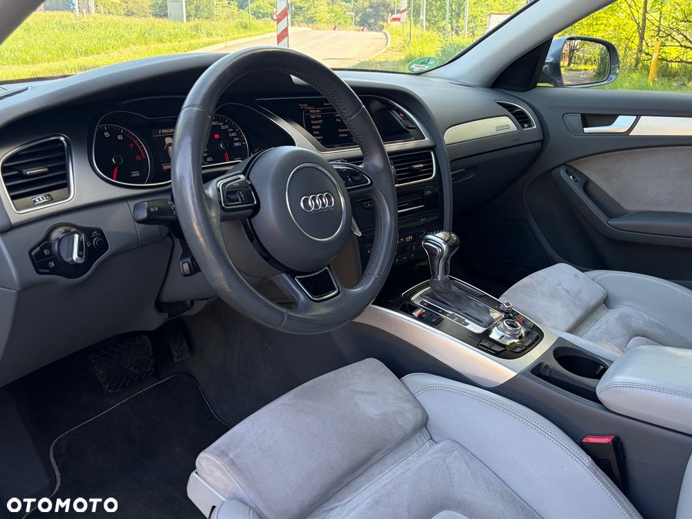 Audi A4 Avant 3.0 TFSI quattro S tronic S line Sportpaket - 16