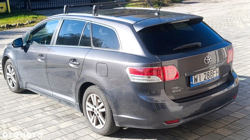Toyota Avensis - 3