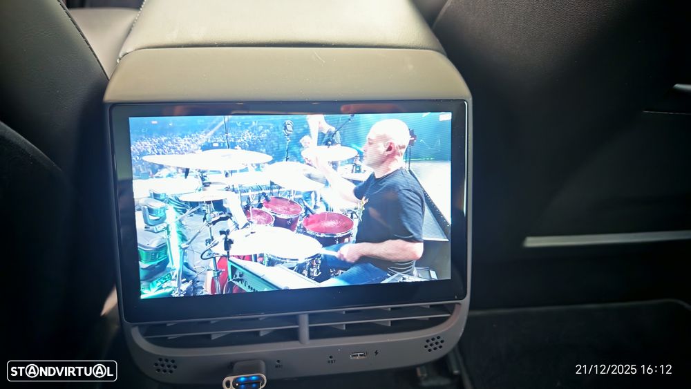 Tesla Model Y Performance Tração Integral - 5