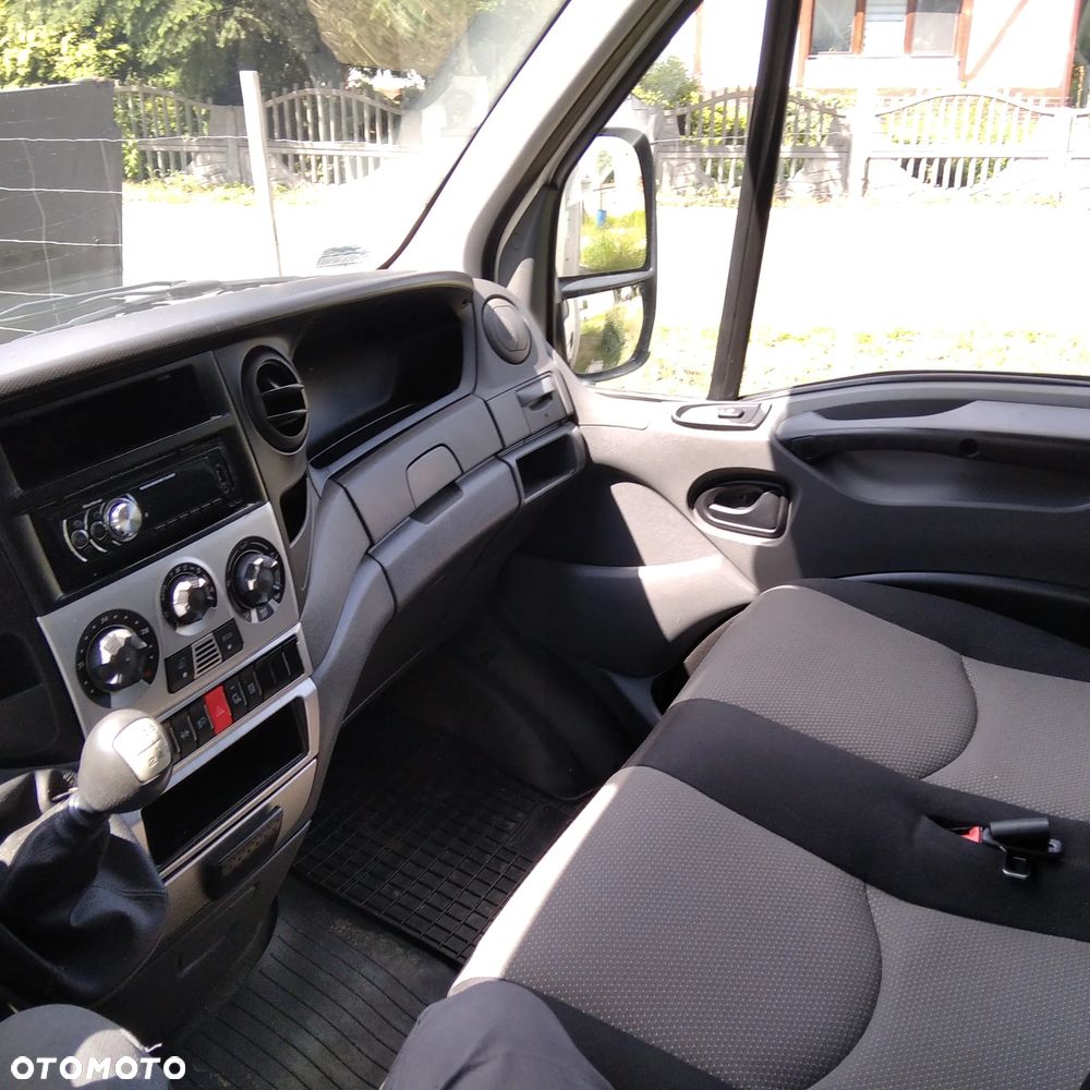 Iveco 35C18 - 6