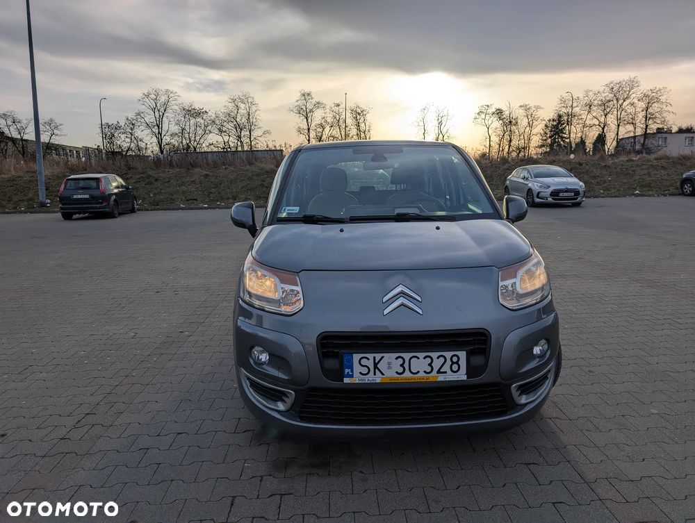 Citroën C3 Picasso 1.6i Exclusive - 1