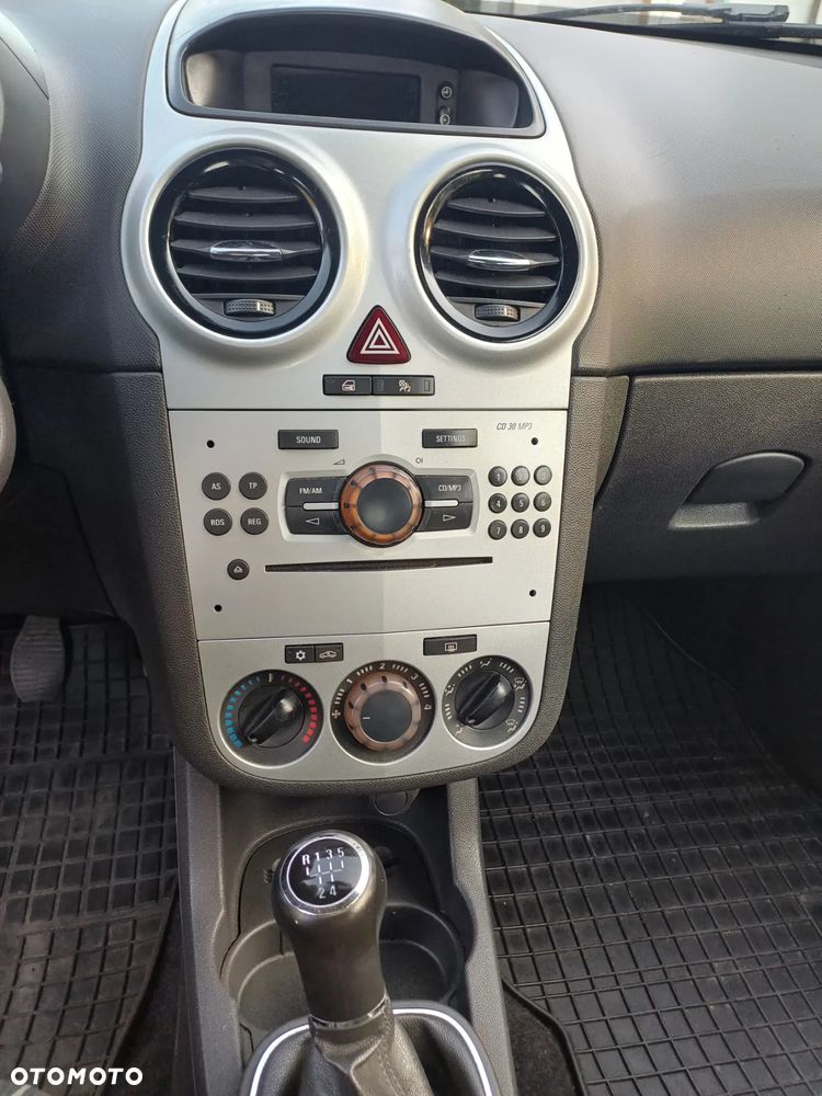 Opel Corsa - 9