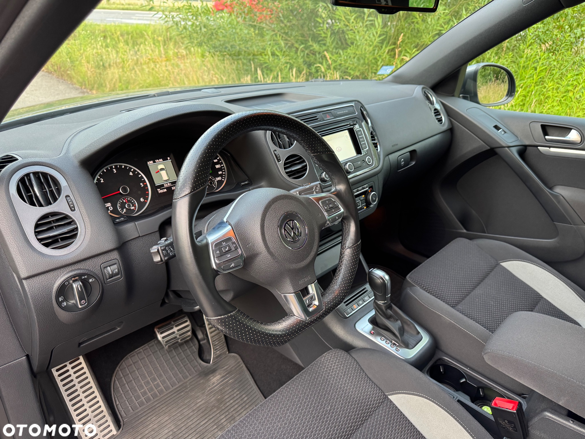 Volkswagen Tiguan 2.0 TDI 4Mot R-Style DSG - 19