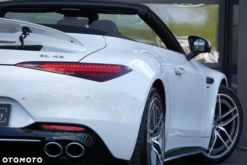 Mercedes-Benz SL 43 SPEEDSHIFT MCT 9G - 18