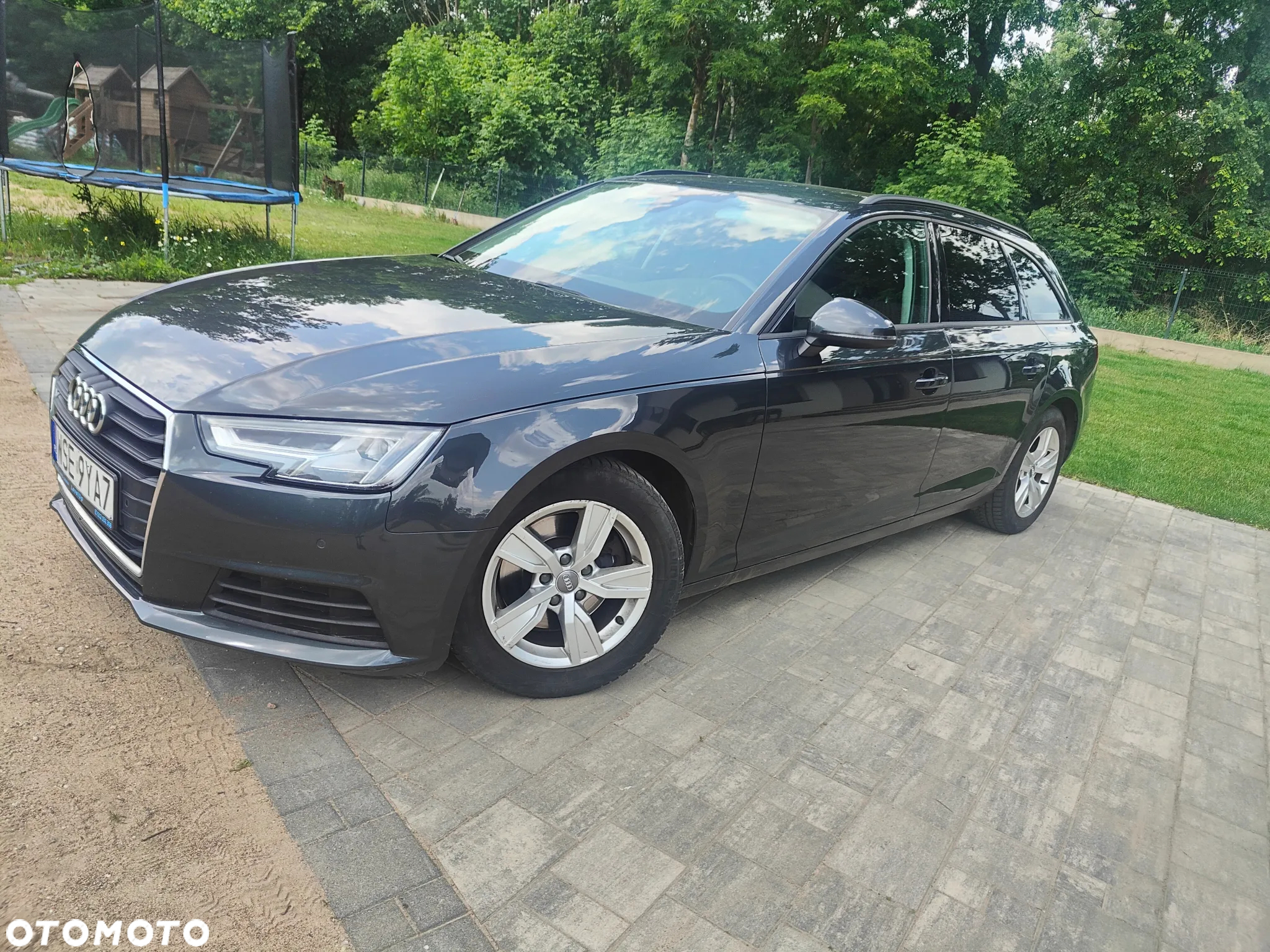 Audi A4 2.0 TDI Design S tronic - 12