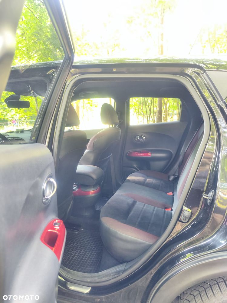 Nissan Juke 1.6 DIG-T Tekna (lea) EU6 - 11