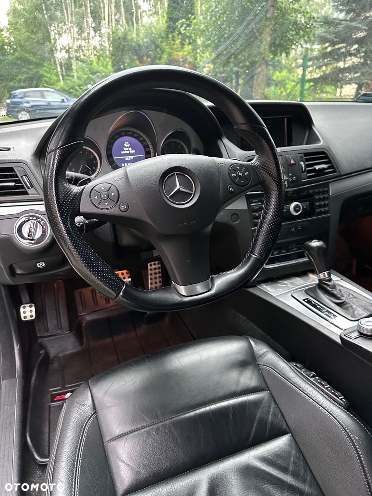 Mercedes-Benz Klasa E - 12