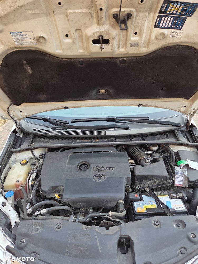 Toyota Avensis 2.2 D-CAT Prestige - 38