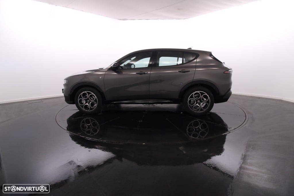 Alfa Romeo Tonale 1.5 Hybrid Veloce - 3